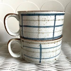 Stoneware Set of 2 Mugs Handmade Plaid